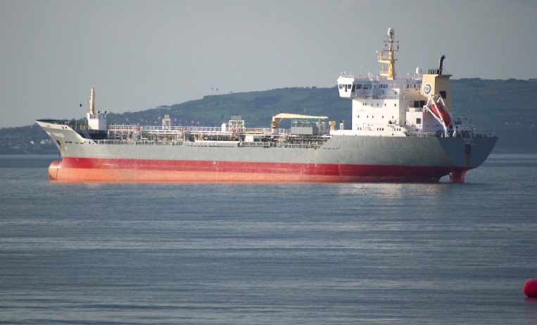 oil-tanker-investment