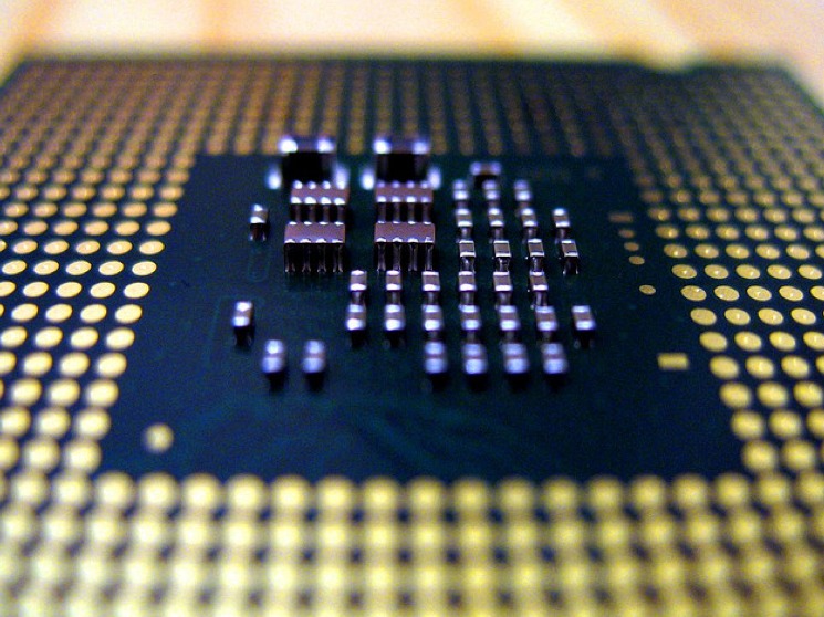 Intel-semiconductor