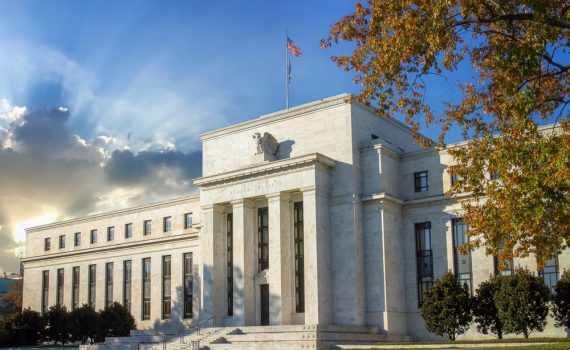 Yields Plunge as Waller Possibly Seeks to Climb New Fed Chair List